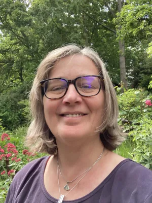 Katherine Blair TfL Headshot